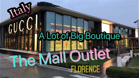 outlet mall near florence